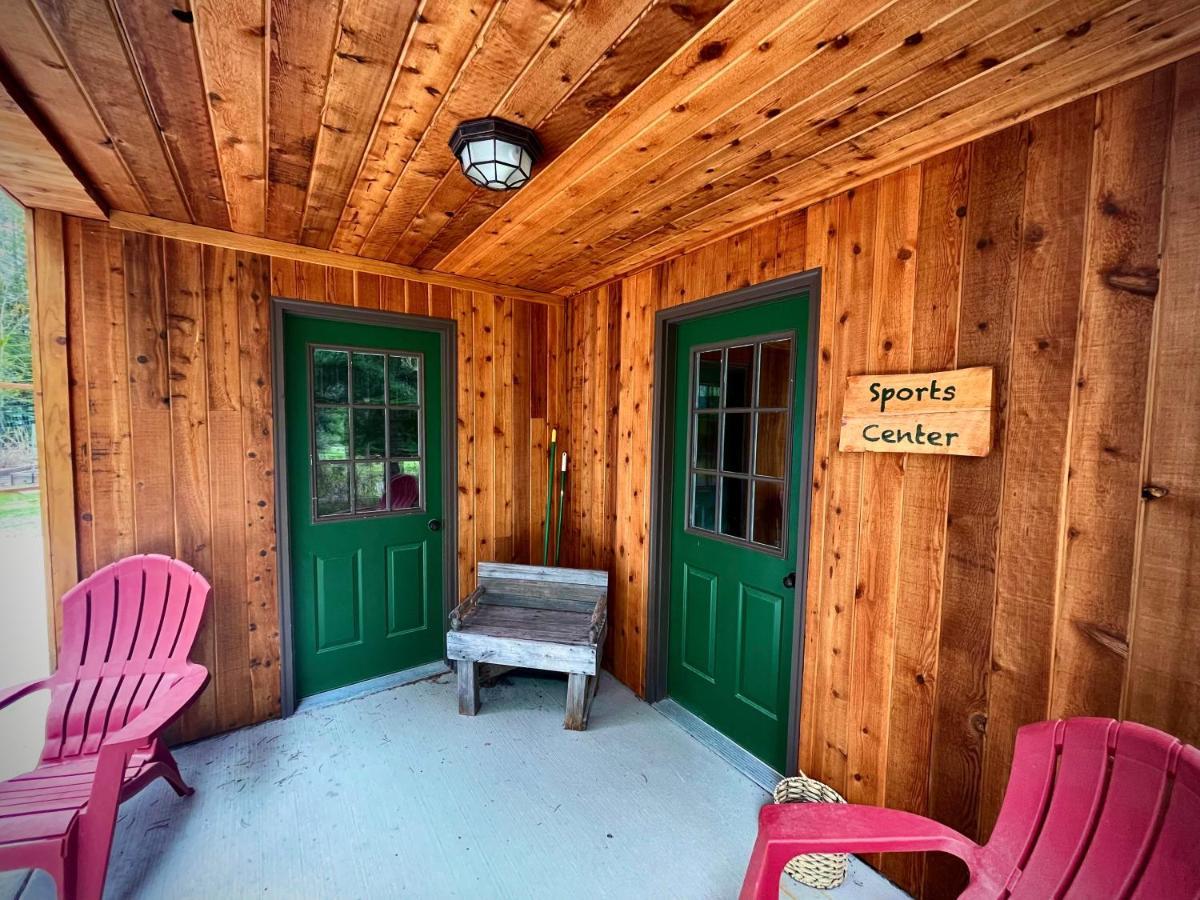 Moss Mountain Inn โคลัมเบียฟอลส์ ภายนอก รูปภาพ