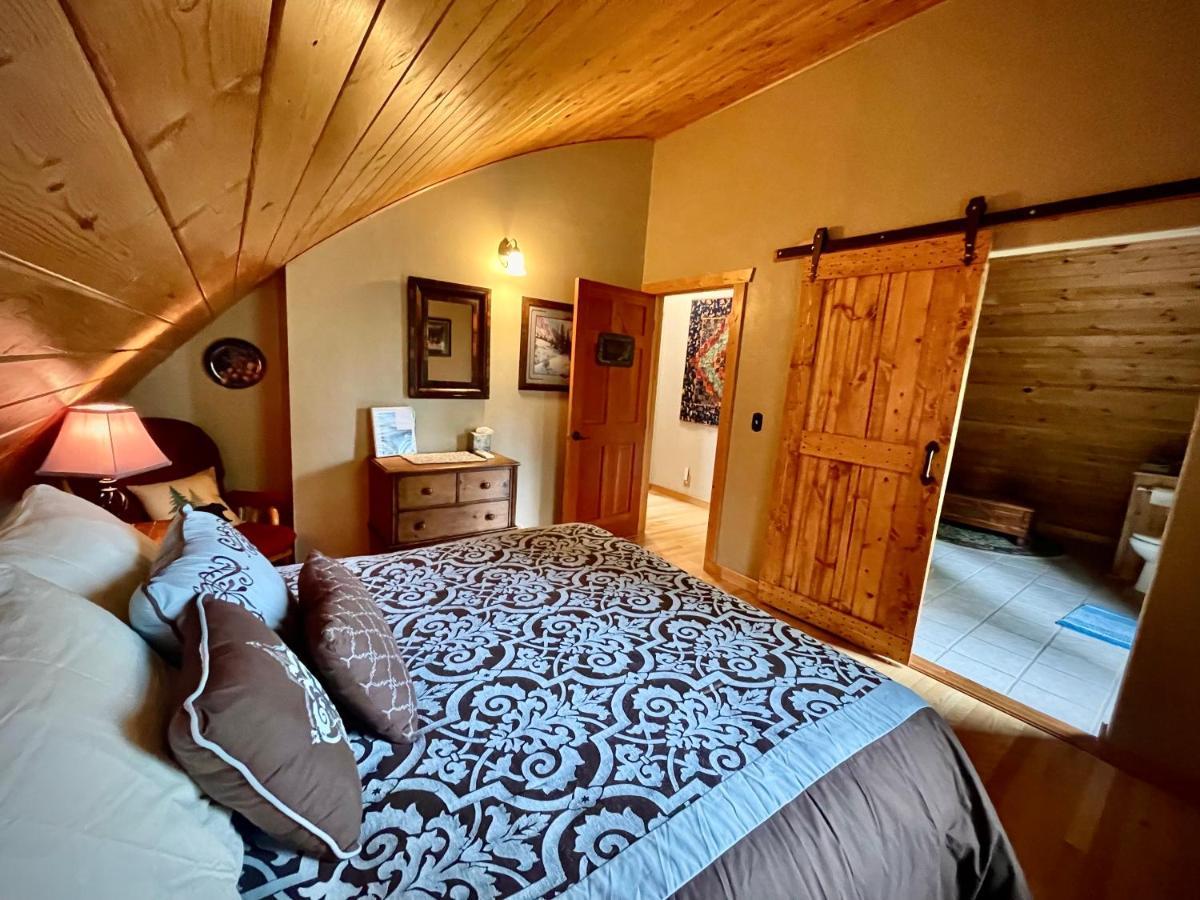 Moss Mountain Inn โคลัมเบียฟอลส์ ภายนอก รูปภาพ