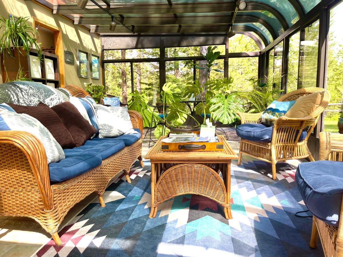 Moss Mountain Inn โคลัมเบียฟอลส์ ภายนอก รูปภาพ