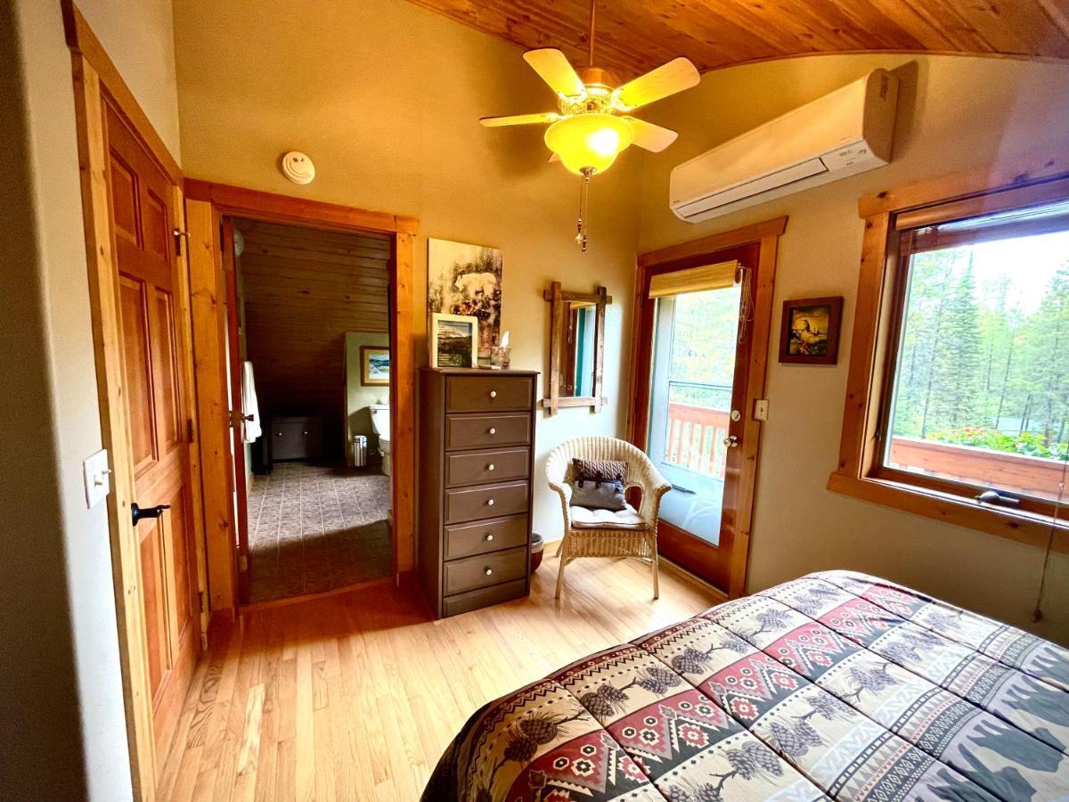 Moss Mountain Inn โคลัมเบียฟอลส์ ภายนอก รูปภาพ