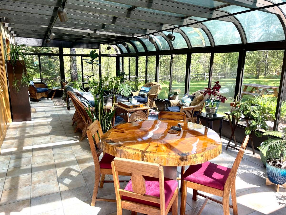 Moss Mountain Inn โคลัมเบียฟอลส์ ภายนอก รูปภาพ