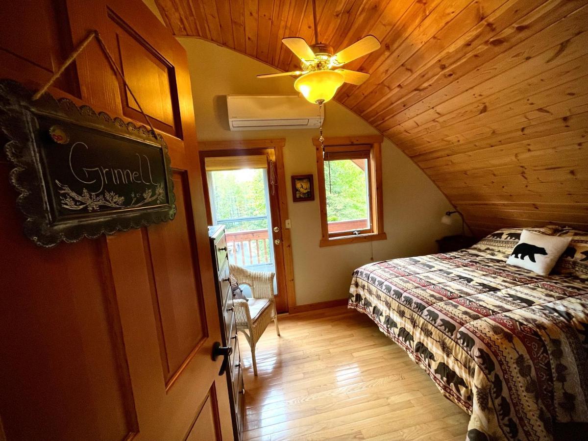 Moss Mountain Inn โคลัมเบียฟอลส์ ภายนอก รูปภาพ